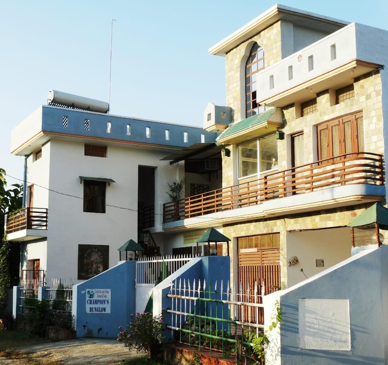 Champions Bungalow Ramnagar  Luaran gambar